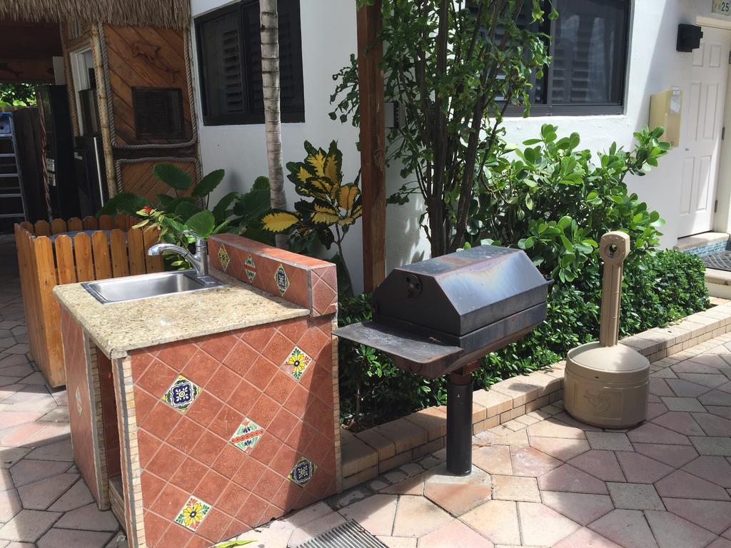 High Noon Beach Resort Lauderdale-by-the-Sea Extérieur photo